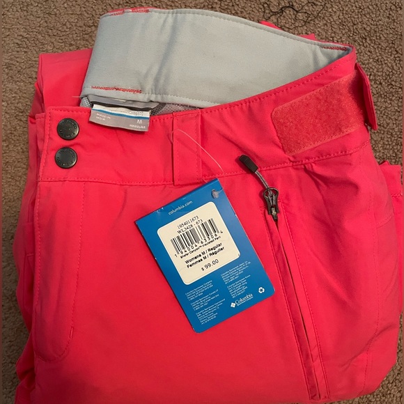Women’s Columbia Ski Pants - Picture 3 of 5